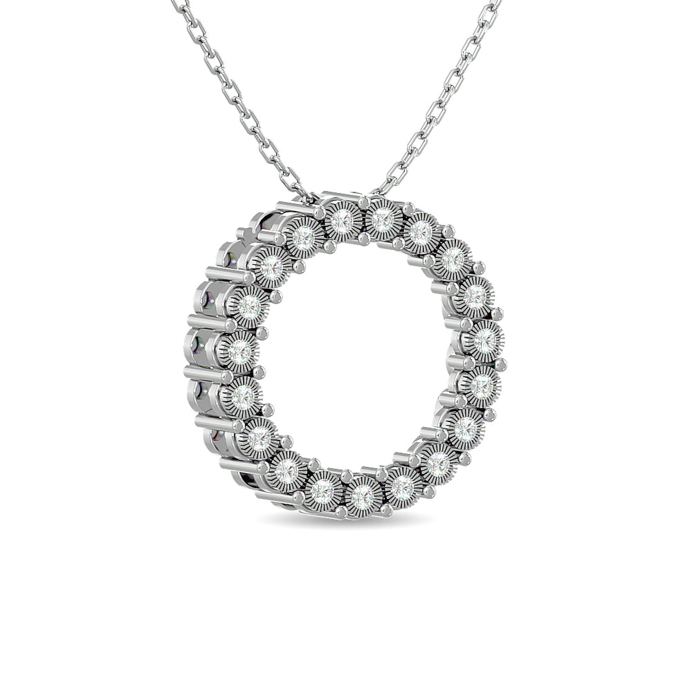 Colgante moderno circular con diamantes de 1/6 qt total en plata de ley
